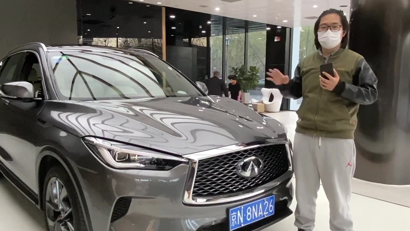 「尬聊车」实拍英菲尼迪QX50 VC-Turbo加身 原汁原味未加长